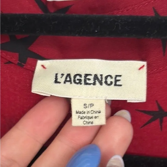 L’Agence 100% Silk Buttondown Red Black Star Women's Top Blouse Shirt Celestial - Picture 4 of 13